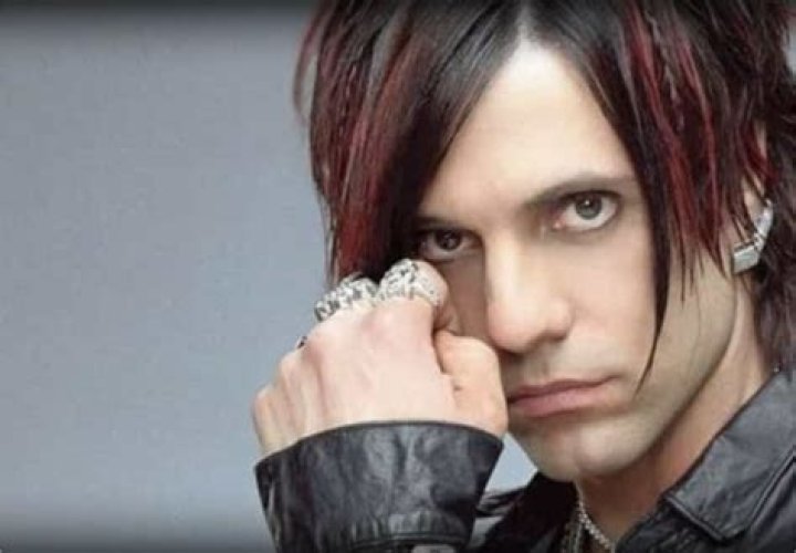 Gustavo Ángel Net Worth