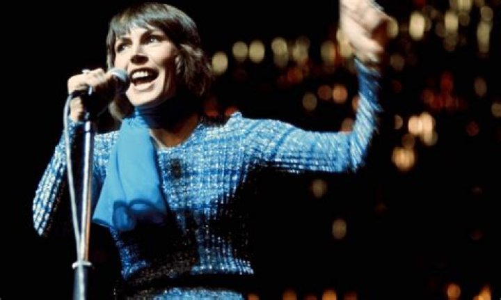 Helen Reddy
