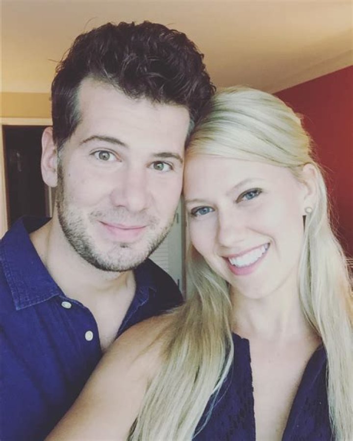 Hilary Crowder: Steven Crowder Wikipedia, Biography, Wife Age, Instagram – 10 Facts To Know
