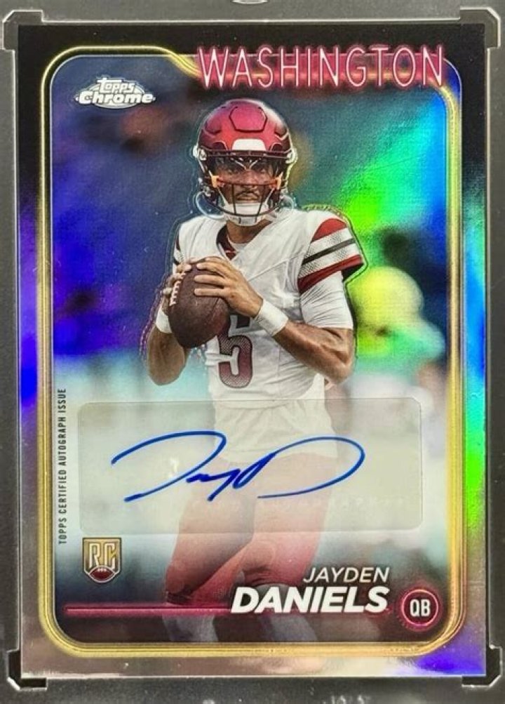 How much does Jayden Daniels weight?