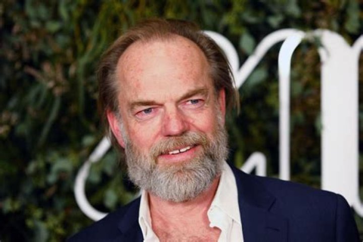 Hugo Weaving Net Worth