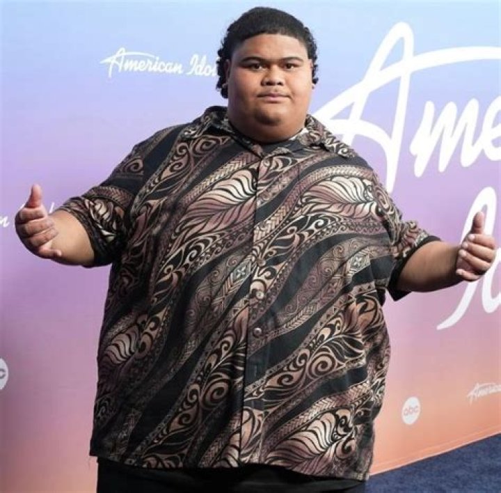 Iam Tongi Bio – Facts, Age, Parents, Girlfriend, Ethnicity, Weight