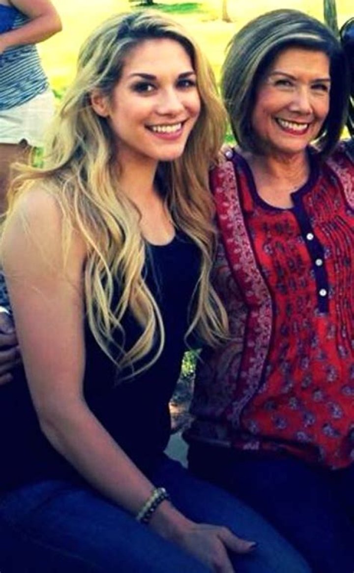 Is Allison Holker Going To Have A Baby? Details About Her Pregnancy