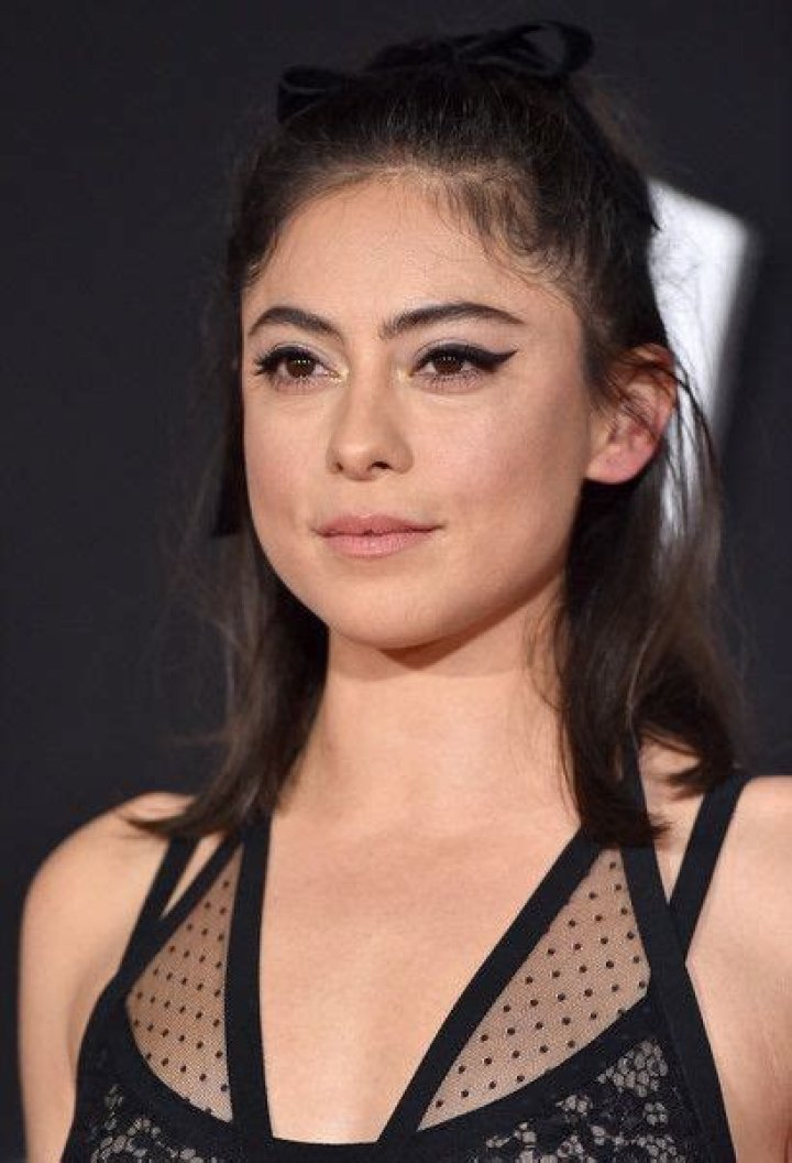 Isaac Hilleger Dating, Girlfriend, Breakup, Net Worth, Facts, Wiki-Bio