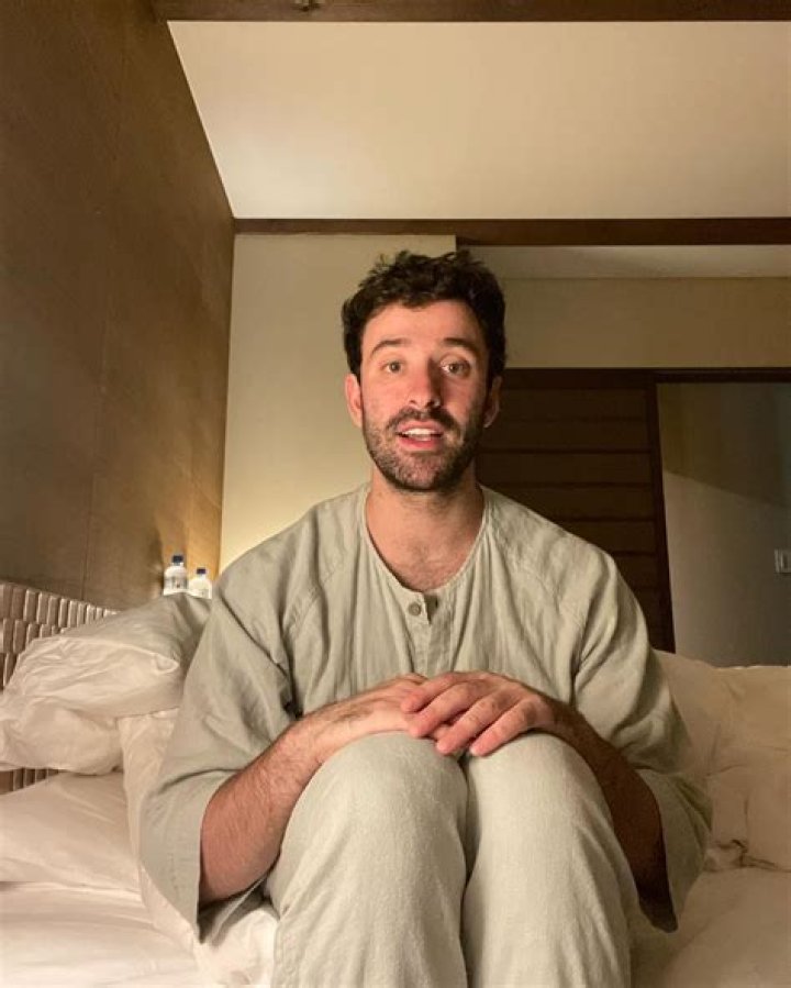 Jack Met Wiki-Bio, Age, Height, Songs, Girlfriend, Net Worth, AJR, Instagram, Interview
