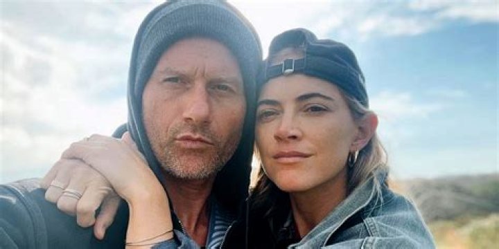 Why hasn’t James Badge Dale been Getting Married Yet? Is he still Dating with his girlfriend or Gay? Wife?