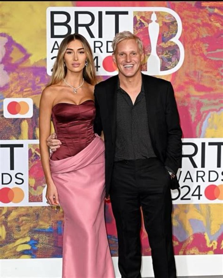 Jamie Laing Bio, Wiki, Age, Height, Girlfriend, Children, Family, Podcast, Movies, Net Worth