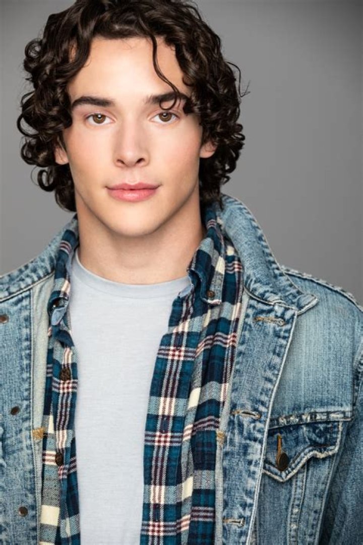 Jarred Manista Net Worth