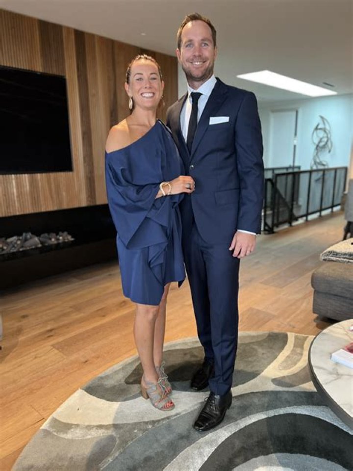 Jeremy London Bio, Age, Height, Family, Wife, Movies and Net Worth.