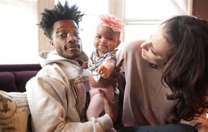 Jermaine Fowler is not married to Wife: Dating Girlfriend: Meagan Hester. Kids: Mars, Thebe.