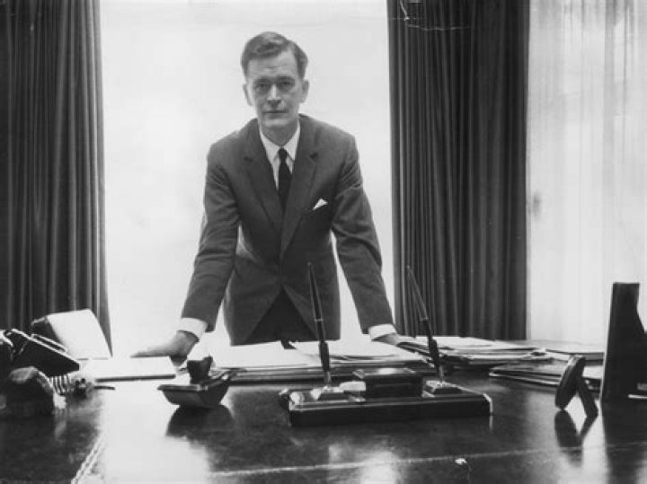 Jim Slater (accountant)