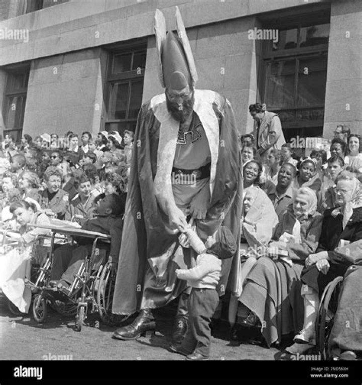 Johann Petursson Net Worth