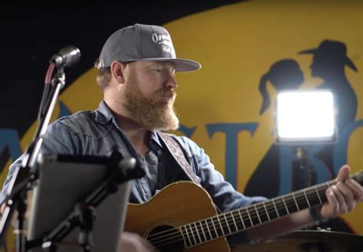 Johnny Lozada Wikipedia: Everything To Know About The Singer