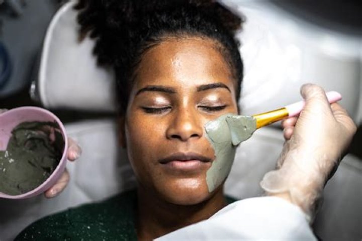 Kairo Whitfield Girlfriend Alina Baber Is An Esthetician And A Model