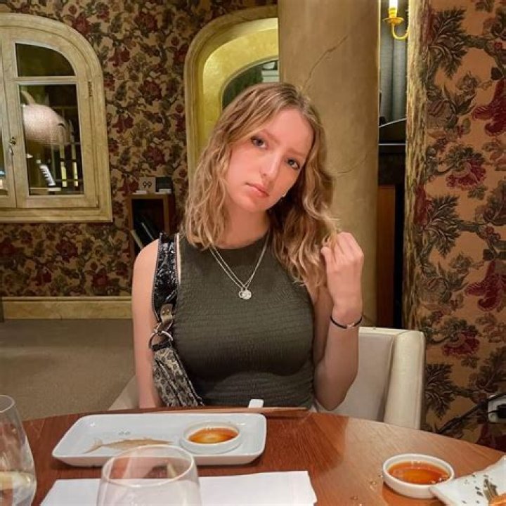 Karina Kurzawa TikTok Wiki, Biography, Age, Height: How old tall KarinaOMG?