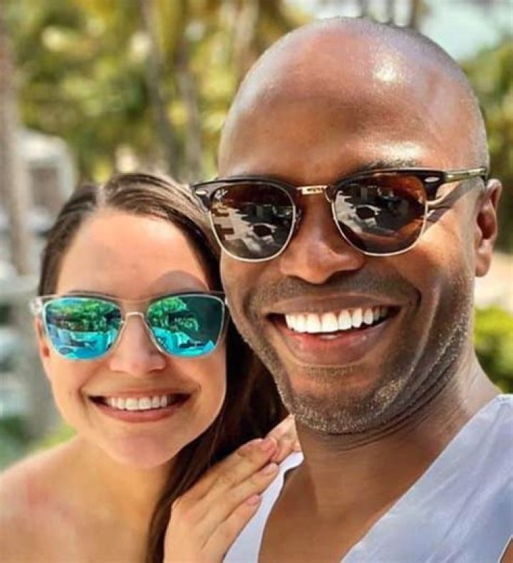 Kendis Gibson Bio, Age, Family, Wife, MSNBC, ABC News, Correspondent, and Net Worth.