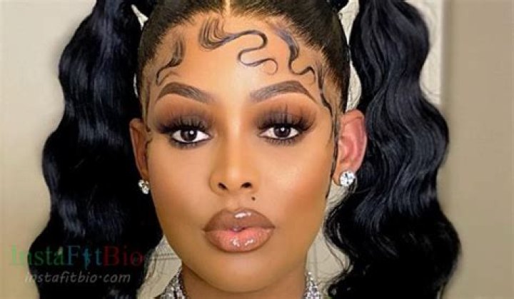 
Keyshia Ka’oir Height, Weight, Net Worth, Age, Birthday, Wikipedia, Who, Nationality, Biography 