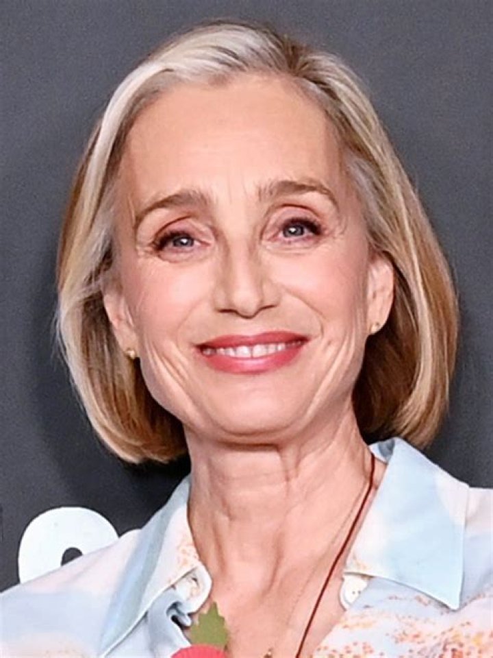 Kristin Scott Thomas Height, Weight, Measurements, Bra Size, Shoe Size