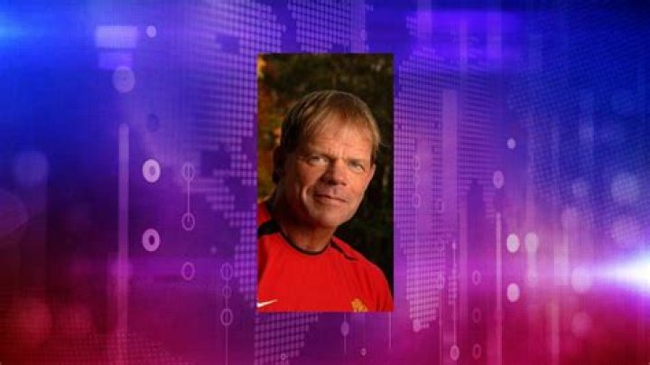 Larry Pfohl Net Worth