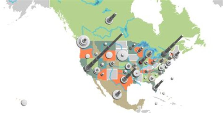 Lester Crown Net Worth