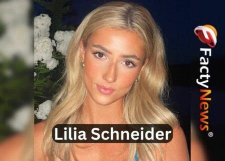 Lily Schneider Net Worth