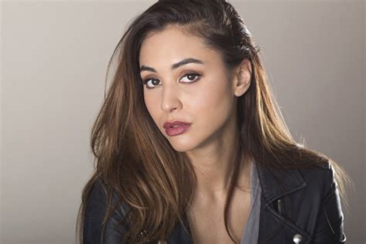 Lindsey Morgan Height, Weight, Measurements, Bra Size, Shoe Size