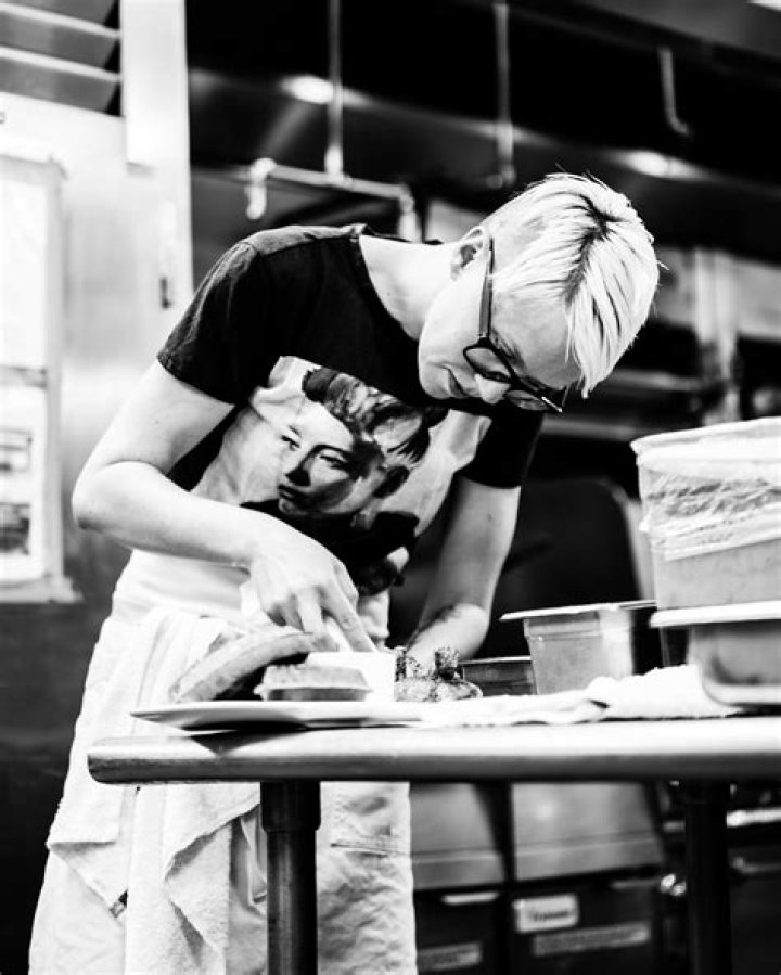 Lish Steiling Net Worth