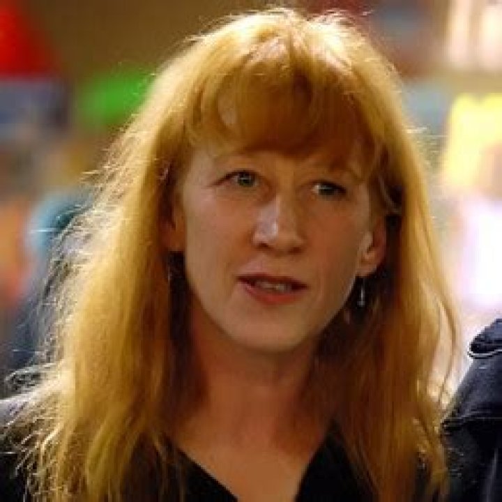 Loreena McKennitt Net Worth