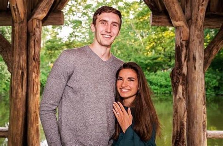 
Luke Kornet Girlfriend Turned Wife Tierney Price And Athletics Family 