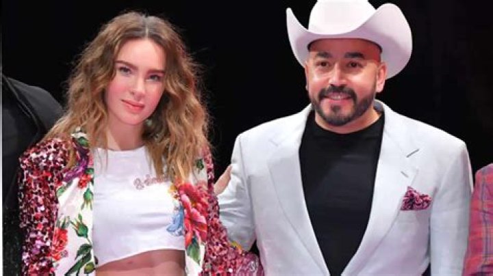 Lupillo Rivera is Married to Wife: Giselle Soto. Kids.