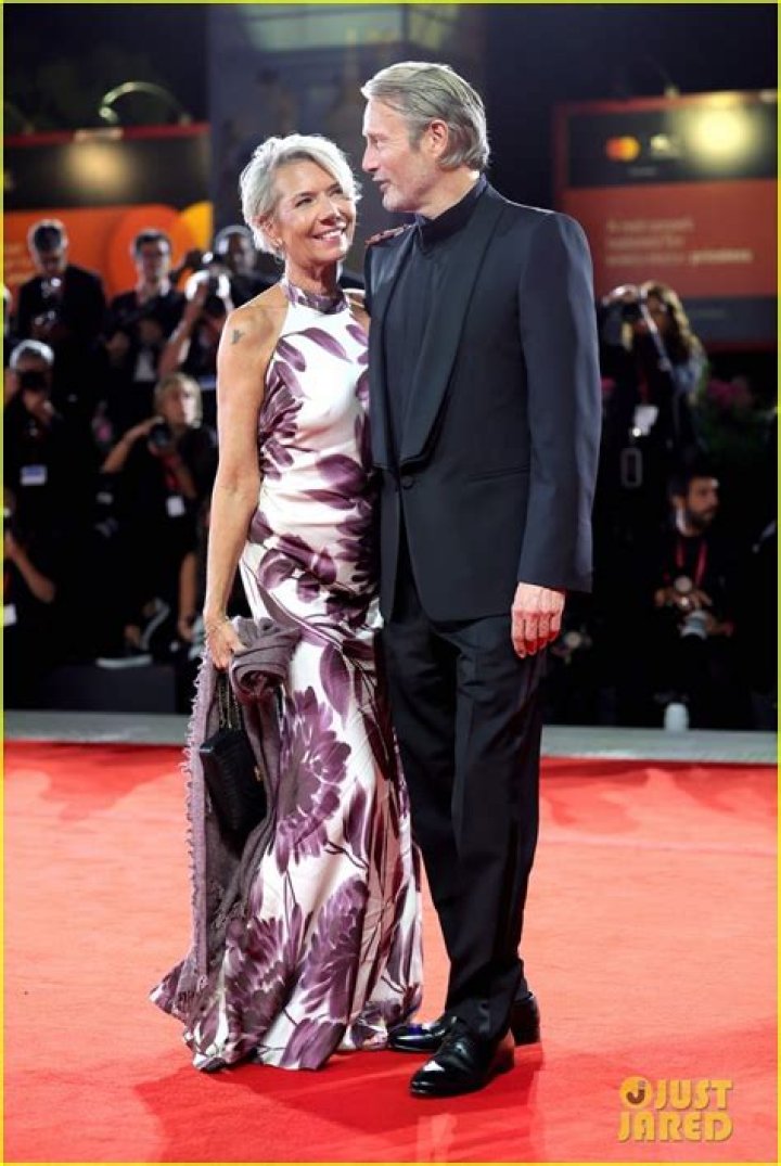 Mads Mikkelsen: Wife, net worth, tattoos, smoking & body facts