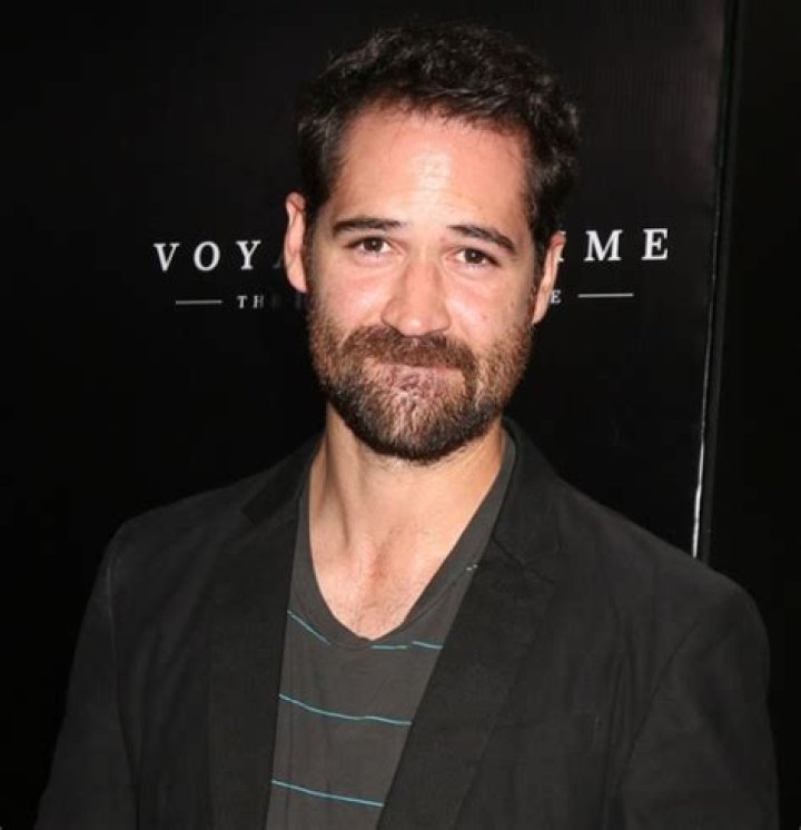 Manuel Garcia-Rulfo Bio, Wiki, Age, Height, Family, Wife, Magnificent Seven, Movies, and Net Worth.