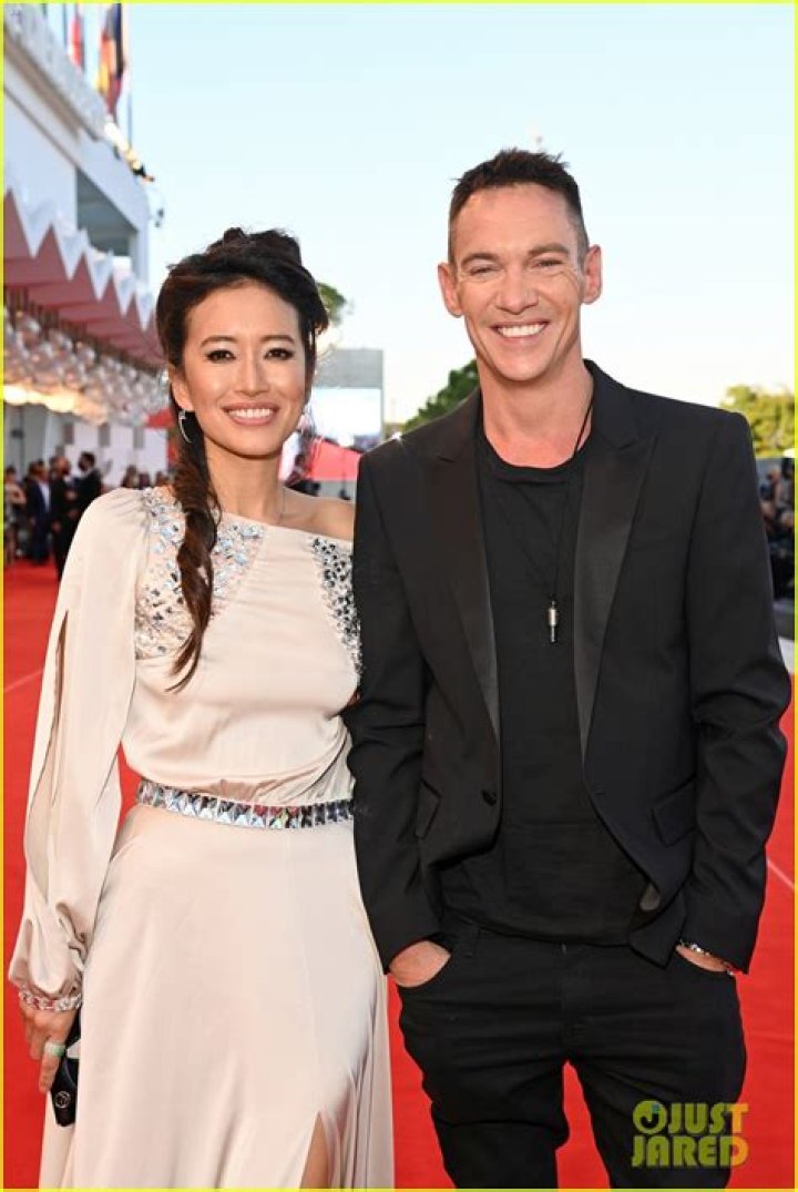 Mara Lane – Bio, Ethnicity & Facts About Jonathan Rhys Meyers Wife