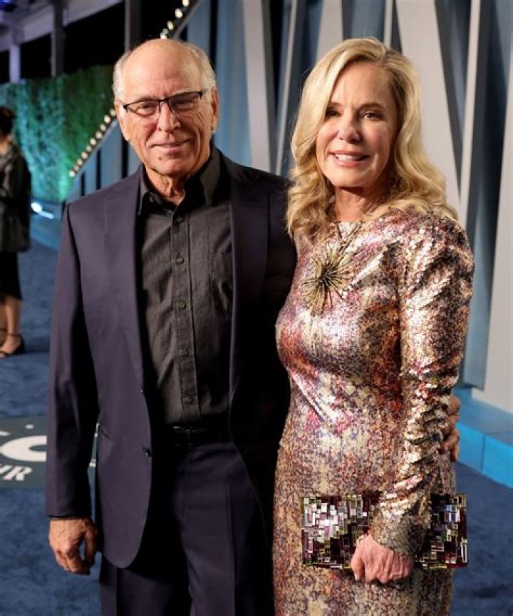 Margie Washichek Bio and Personal Life of Jimmy Buffett’s Ex-wife