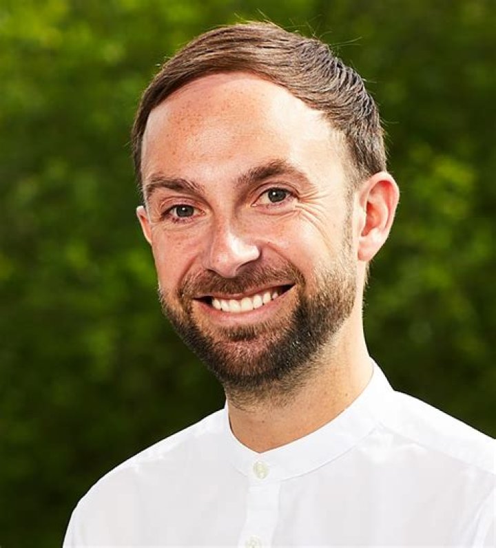 Mark Ellis’s Net Worth, Biography, Career, Awards, Fact and Life Story