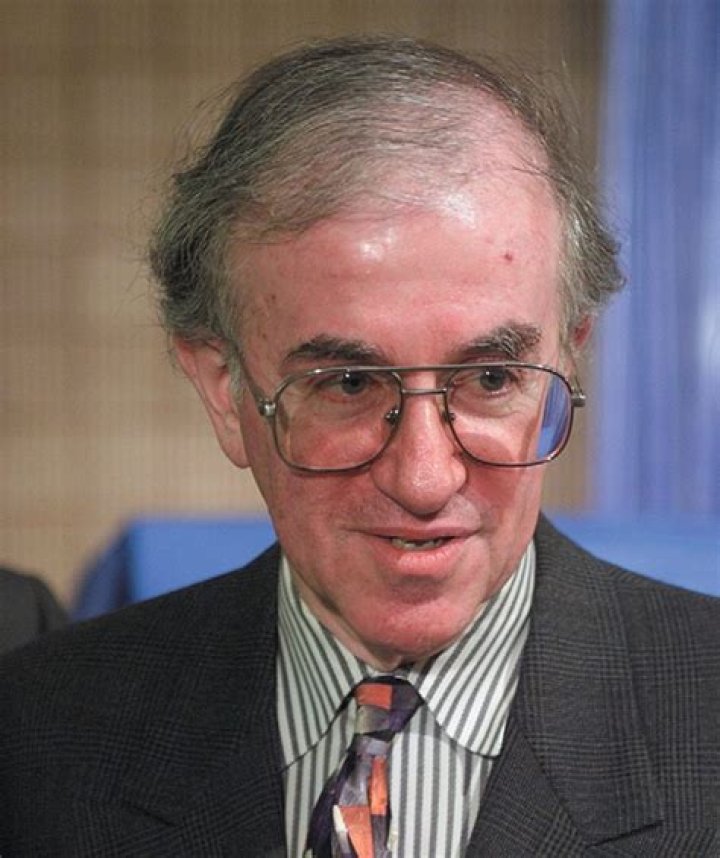 Max Einhorn Net Worth