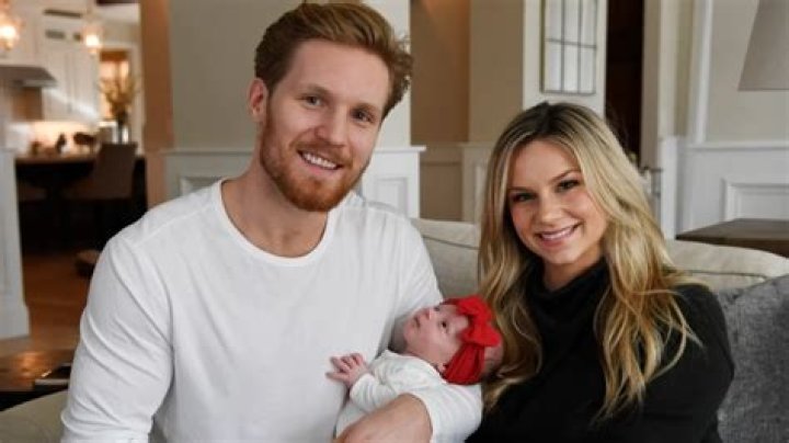 
Meet Gabriel Landeskog Wife, Melissa Shouldice 