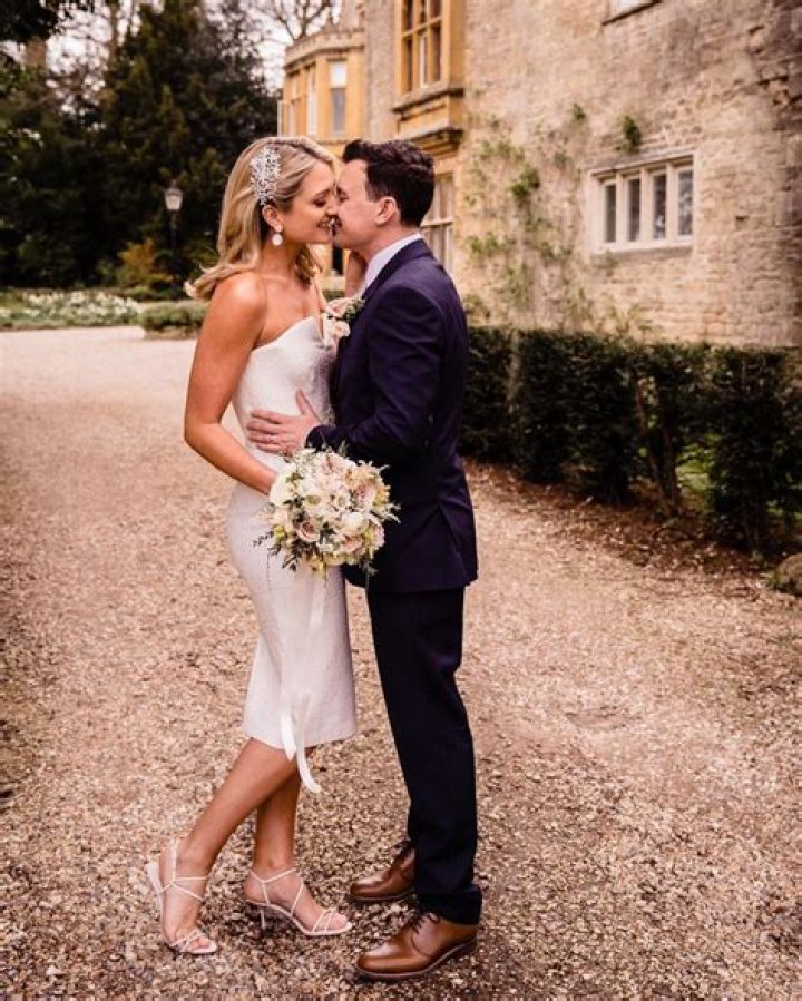 Meet Victoria Helyar, Will Buxton and Wife Net Worth Is Around $5 Million