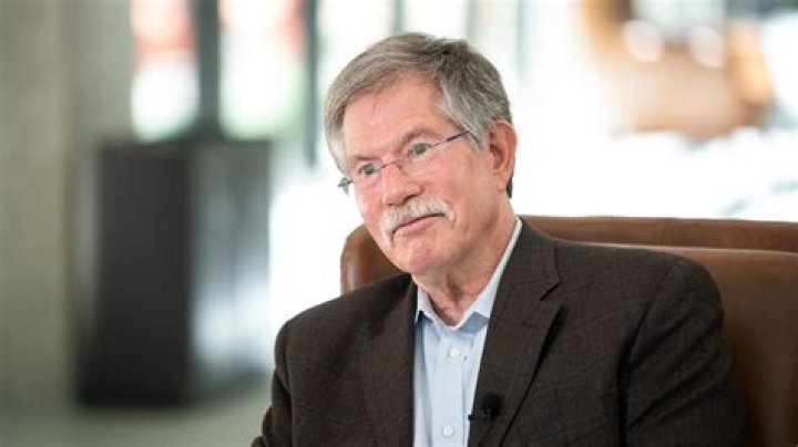 Michael Kahn Net Worth