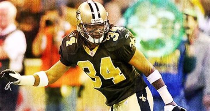 Mike McKenzie (ice hockey)