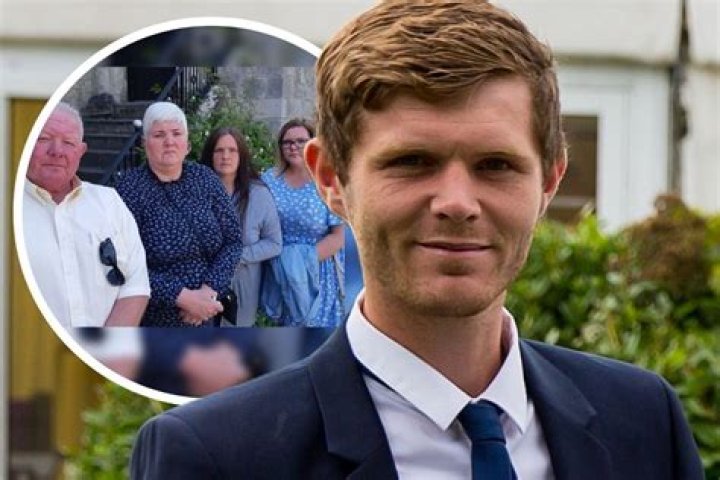 
Missing man, Gerard Colgan, 32, found dead on roof after a week 