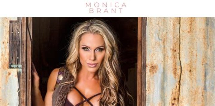 Monica Brant Height, Weight, Measurements, Bra Size, Shoe Size