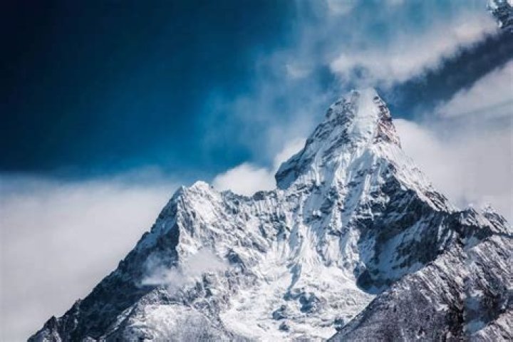 
Morschel Jean-Marc, French climber, Dies at 61 on Mt Ama Dablam 