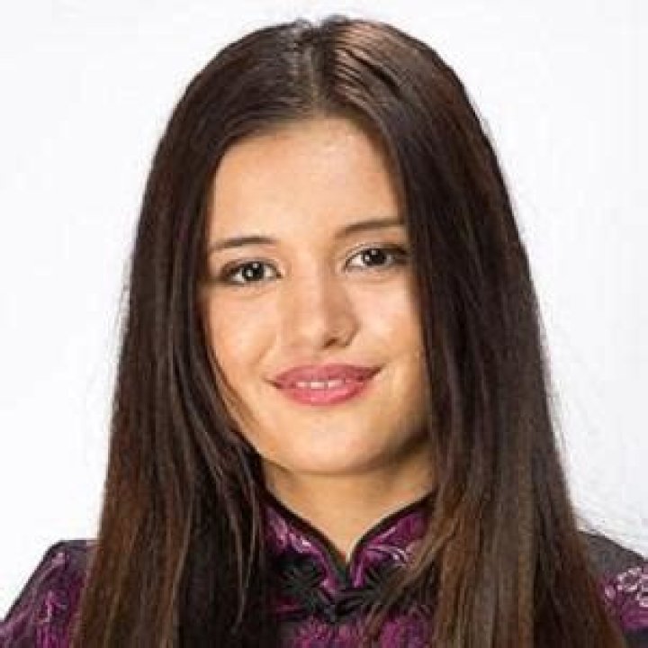 Naomi Sequeira’s Net Worth, Earnings, Salary, Career, Wiki-Bio, Body Measurements!