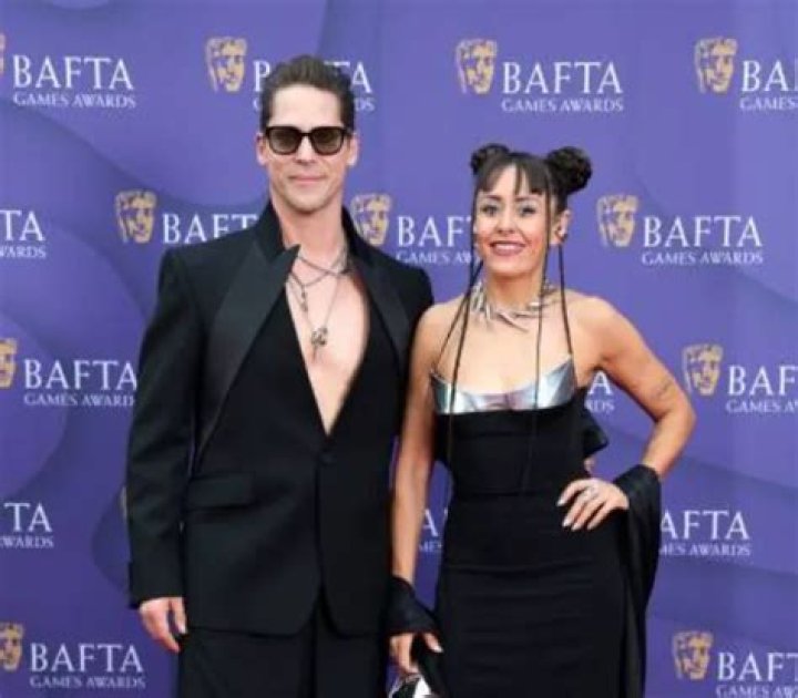 Neil Newbon Net Worth