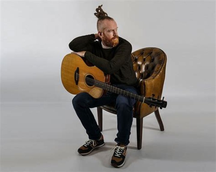 Newton Faulkner