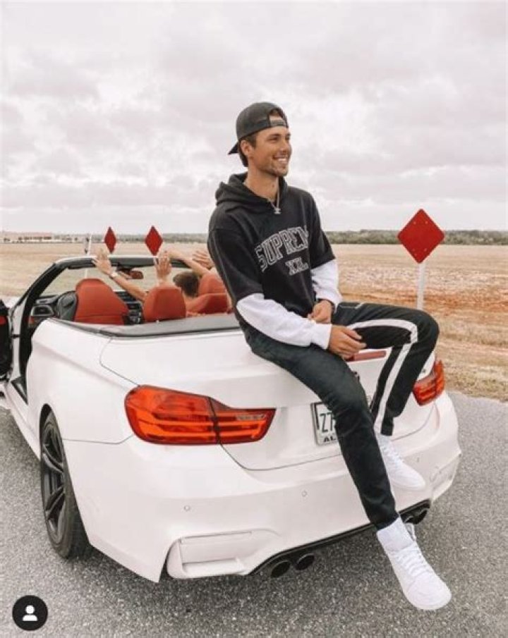 Noah Schnacky Net Worth