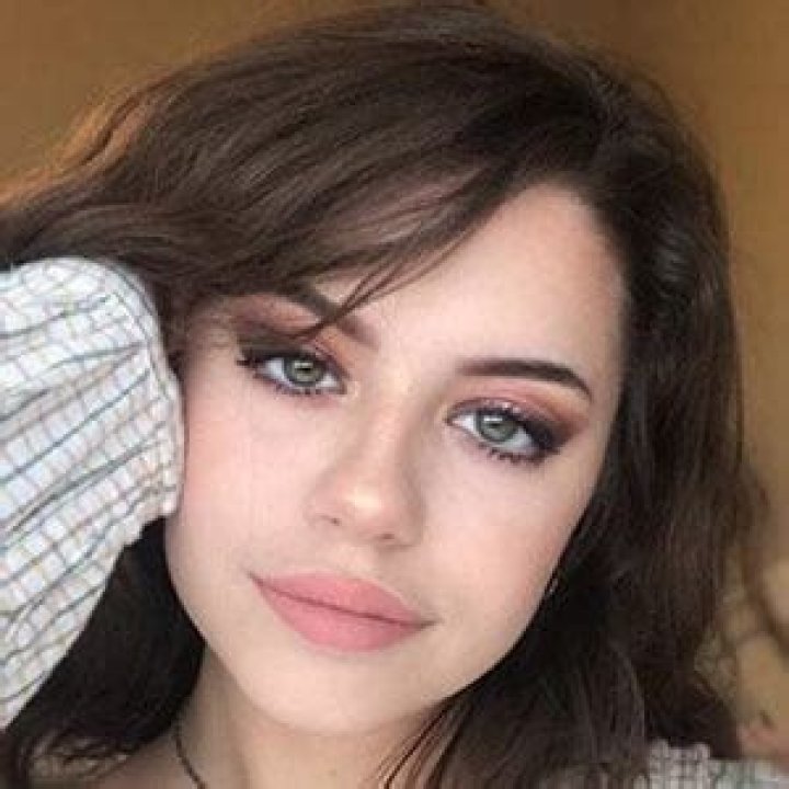 
NotAestheticallyHannah Age, Birthday, Wikipedia, Who, Nationality, Biography 