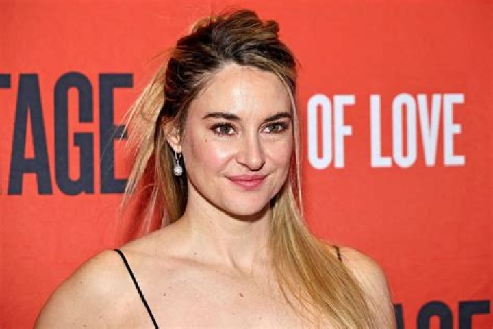 Olivia Munn Net Worth: How Rich is the Actress and Aaron Rodger’s Ex?