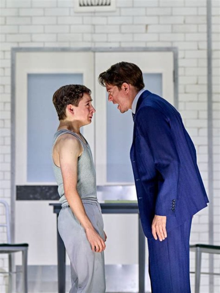 Patrick Vaill Dash & Lily: 10 Facts On The Actor